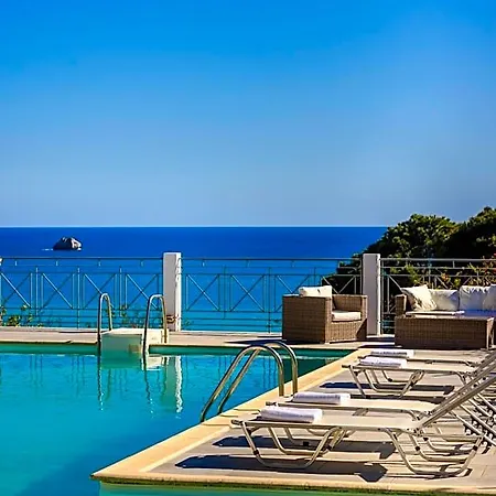 Costa Avithos Hotel